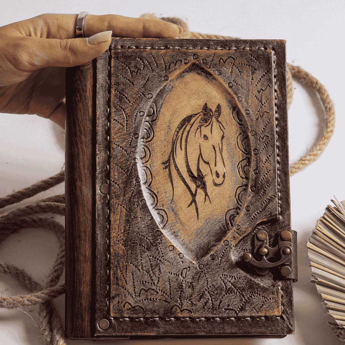 Hatıra Defteri El Yapımı Hakiki Deri Günlük Şamua Kağıt At Desen