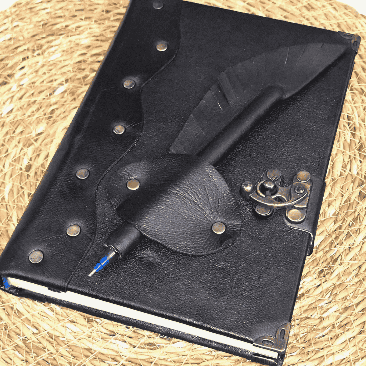 Hatıra Defteri El Yapımı Hakiki Deri Günlük Şamua Kağıt Kalemli