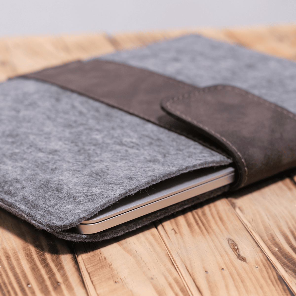 Keçe Laptop Kılıfları 13''/13.3''/14 inç Macbook Air Ve Ultrabook / Evrak Çantası